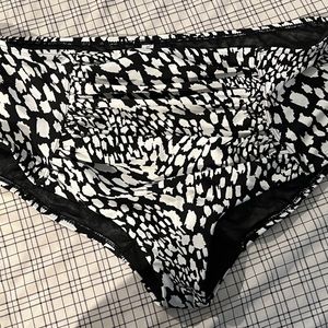 Leopard print bikini bottom